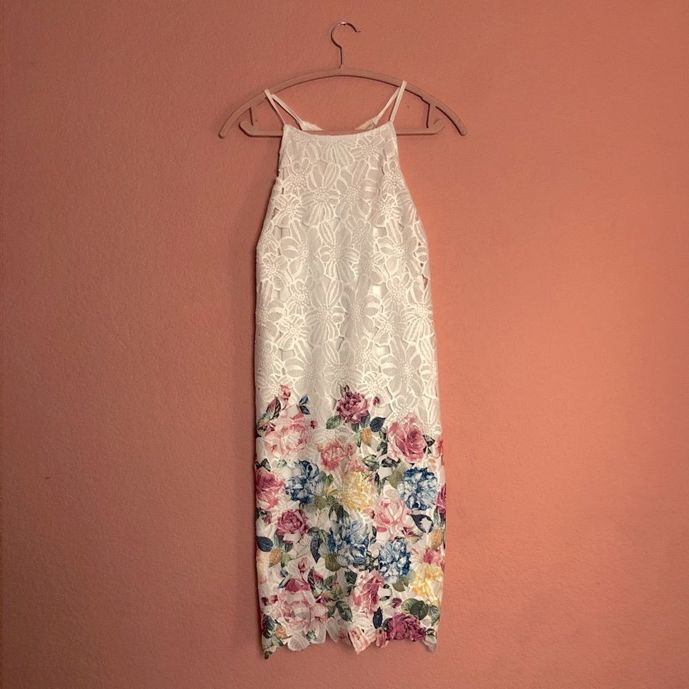 White floral lace dress new and perfect for spring!